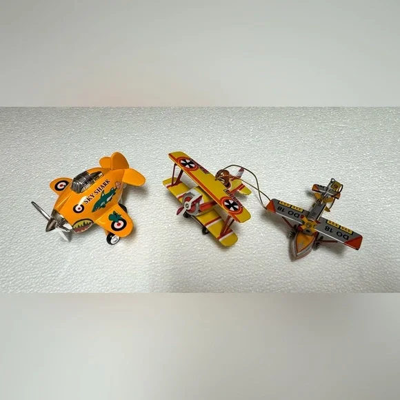Vintage Style Toy Airplane Set - Orange and Yellow